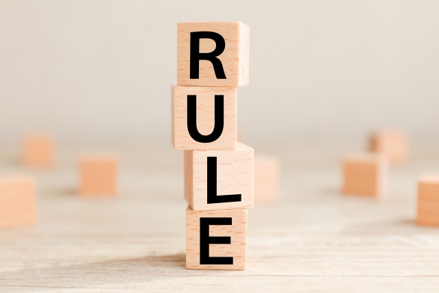 RULEの文字列と積み木