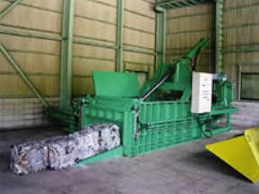 緑色の油圧プレス機