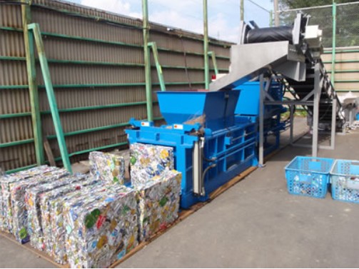 一方押しプレス機の画像