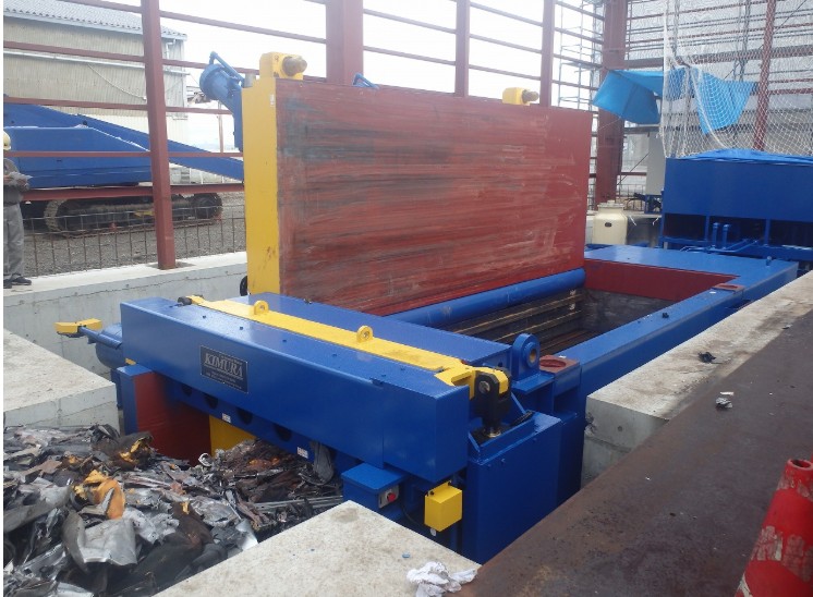 株式会社キムラのスクラップ処理機械の画像